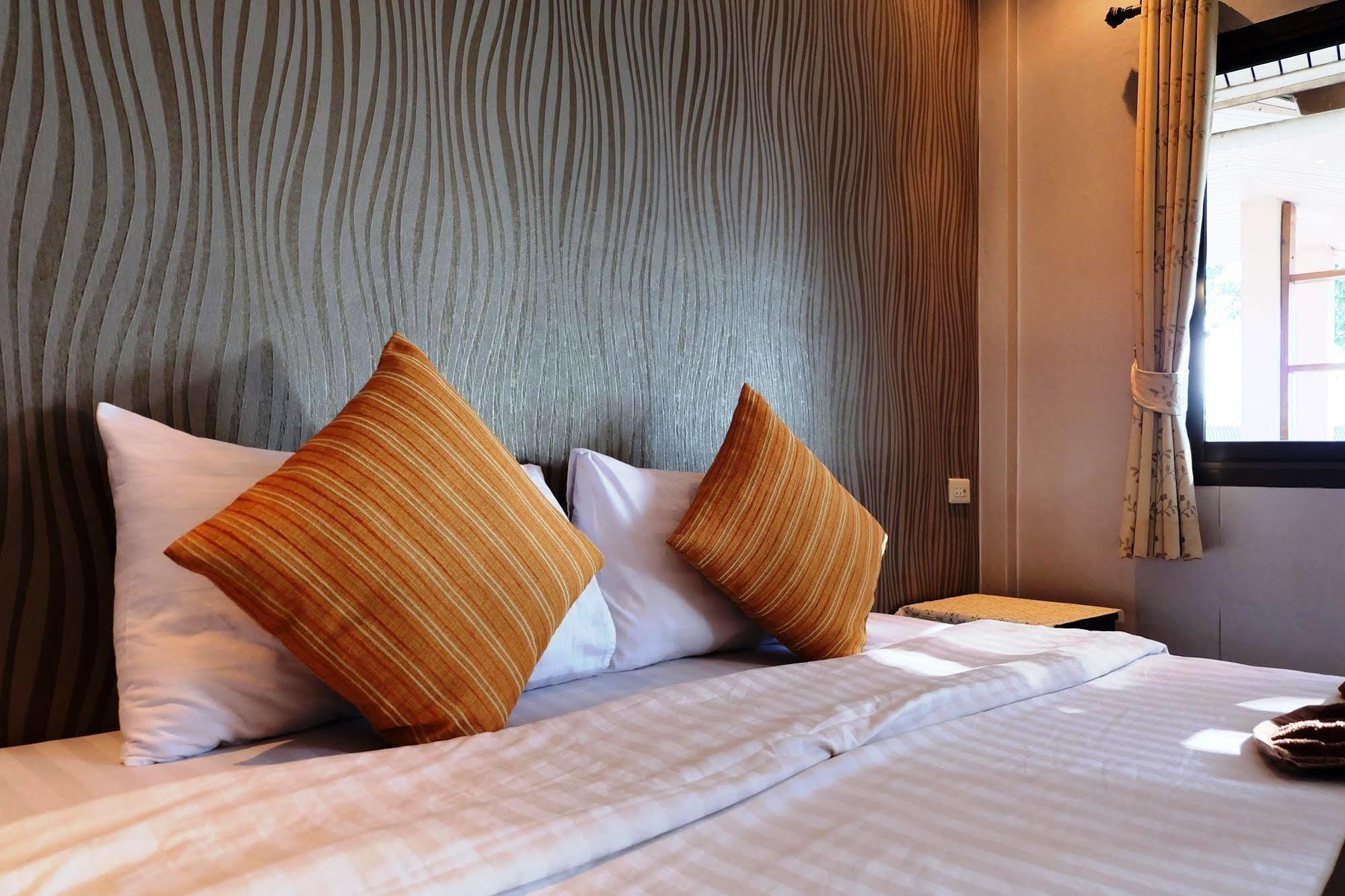 Green Bay Samed Resort Koh Samet Exterior photo